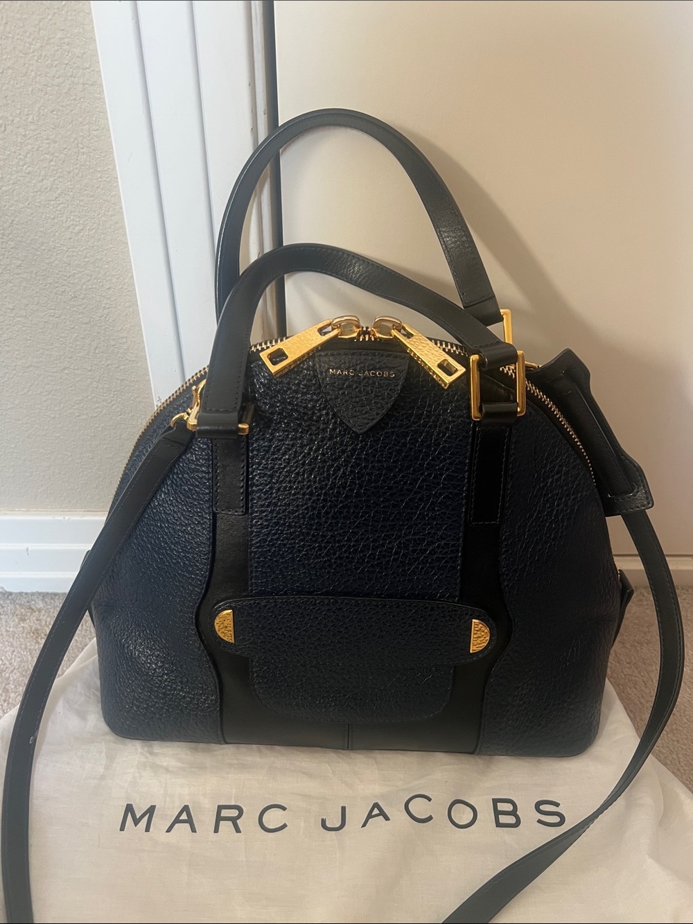 Marc Jacobs collection. Darkblue pebbled Leather Dome Satchel with Gold Hardware